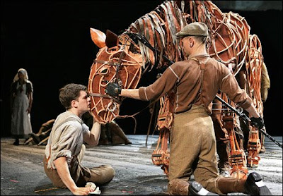 Tapeworthy: Old Fashion Manipul...